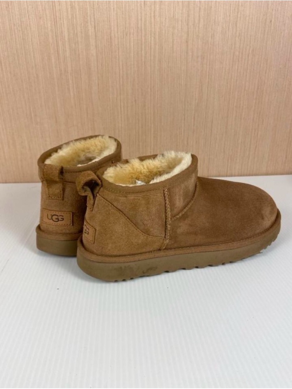 UGG Classic Ultra Mini Chestnut Suede Shearling Boots Women’s 10